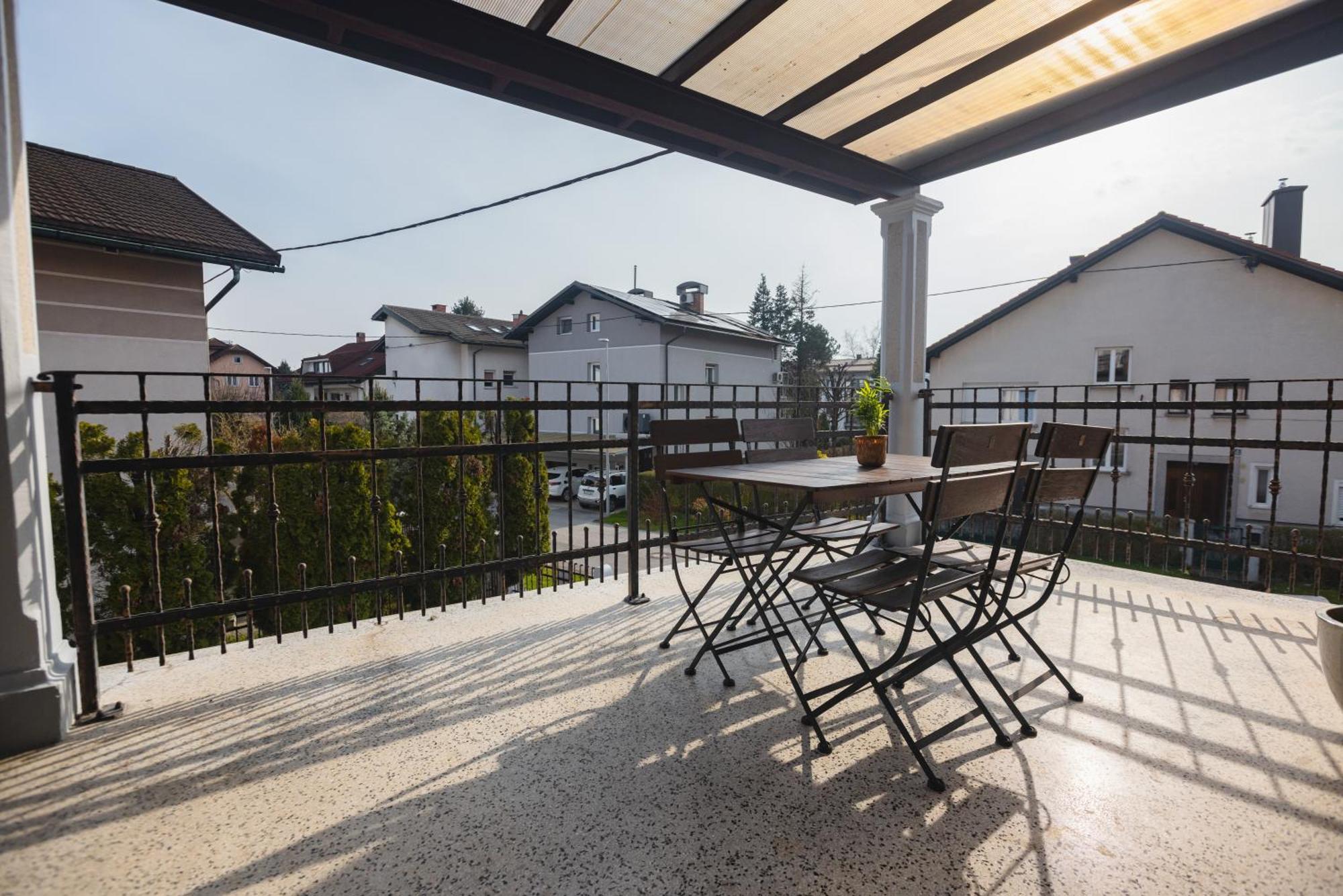 Vila Klara Apartments Ljubljana Luaran gambar