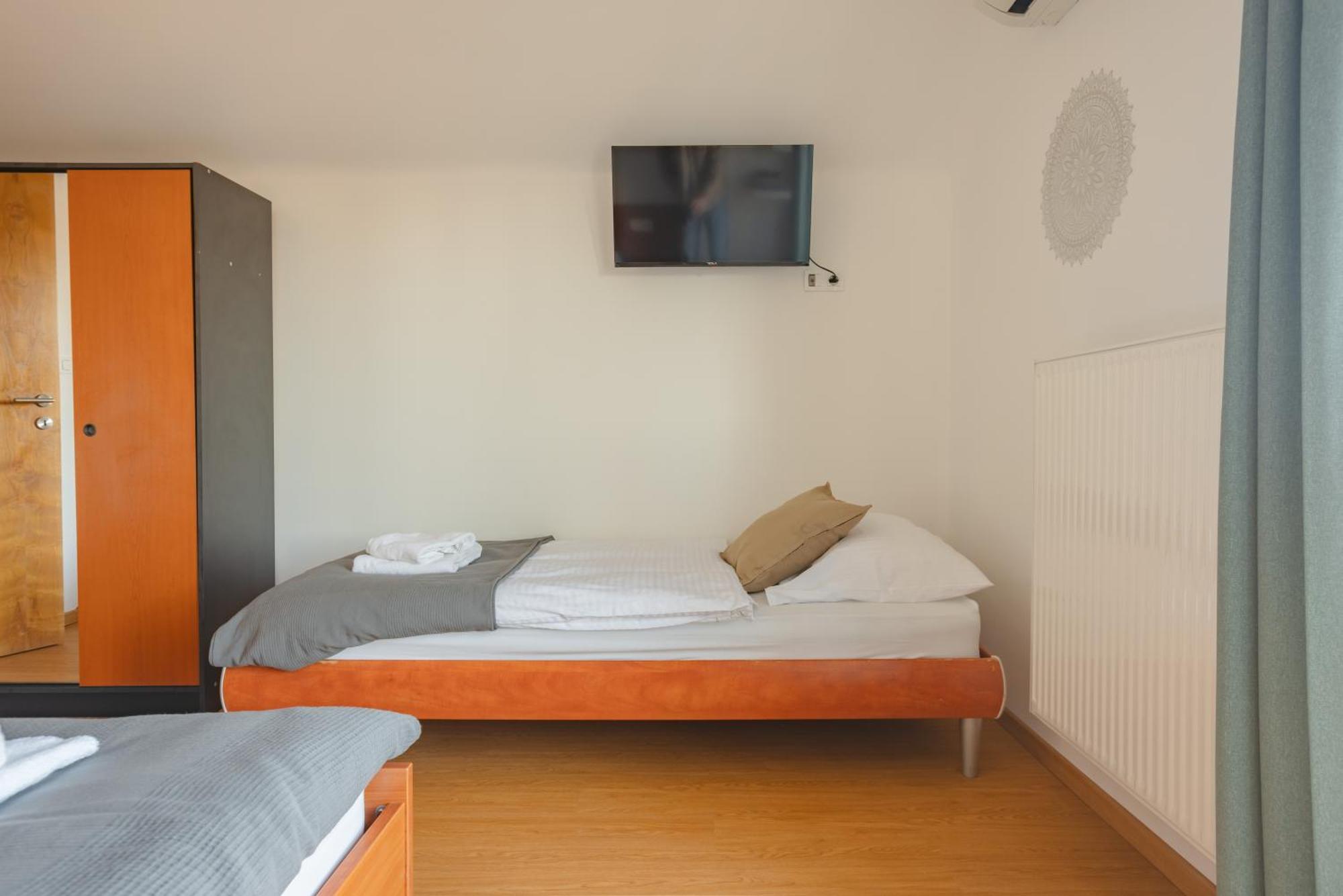 Vila Klara Apartments Ljubljana Luaran gambar