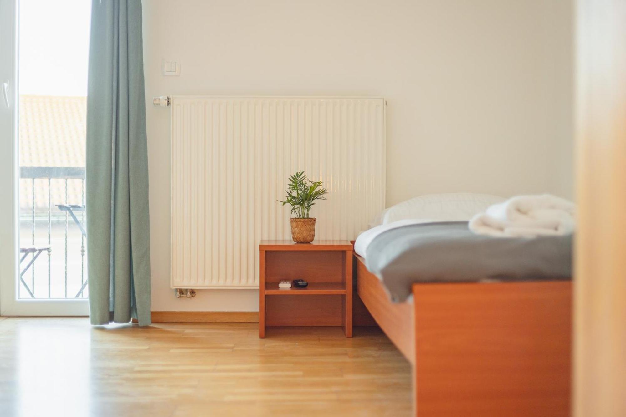 Vila Klara Apartments Ljubljana Luaran gambar