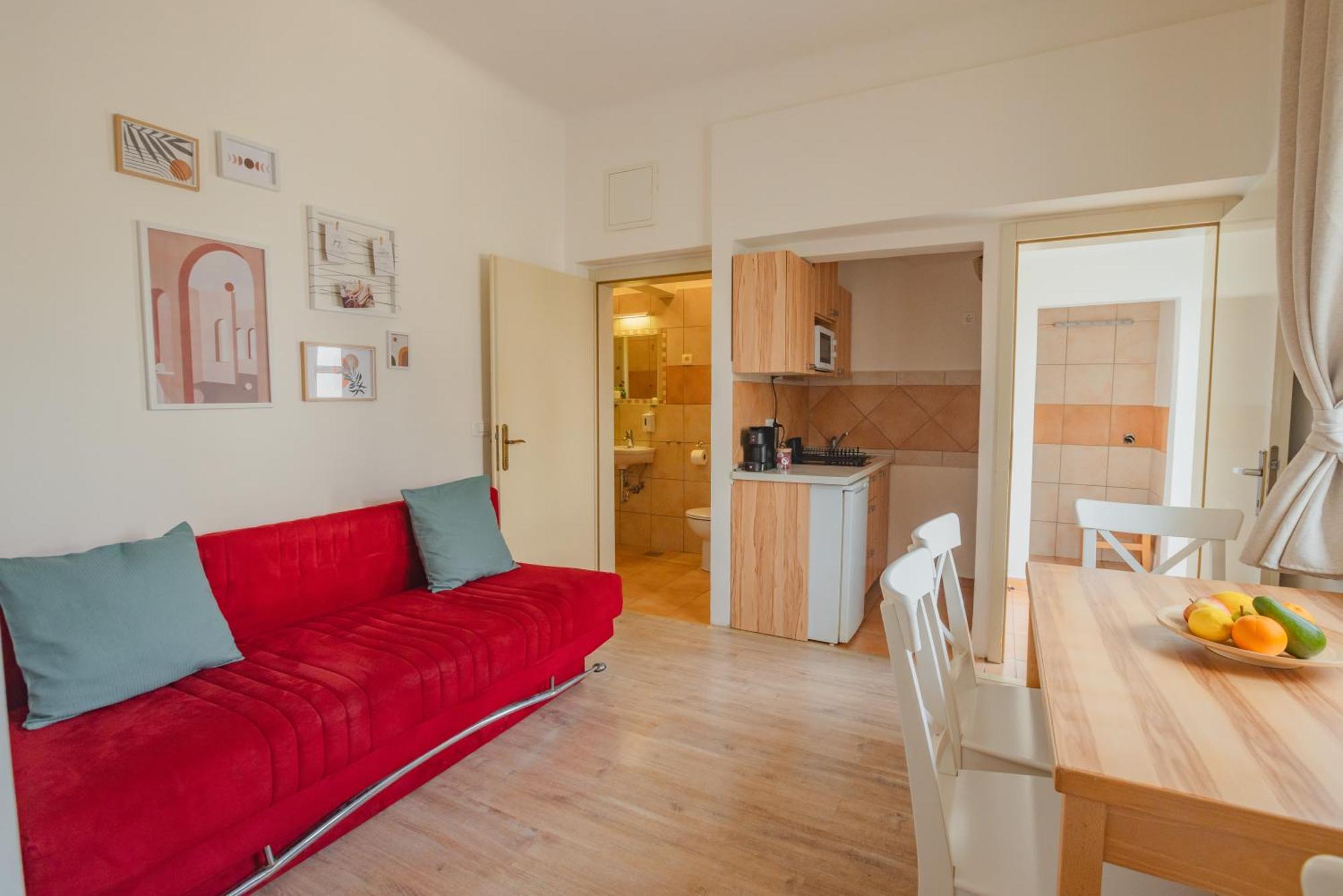 Vila Klara Apartments Ljubljana Luaran gambar